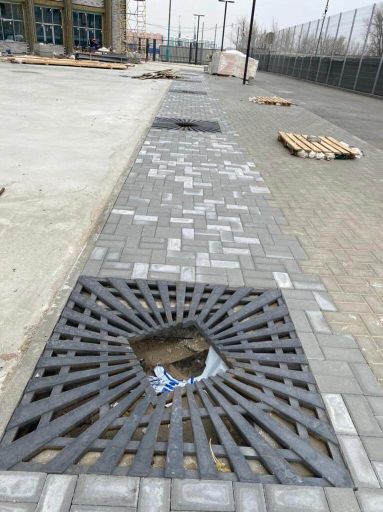 Приствольная решетка для дерева ZKING ATMOSPHERE 1.2х1.2м Черная в Октябрьском фото